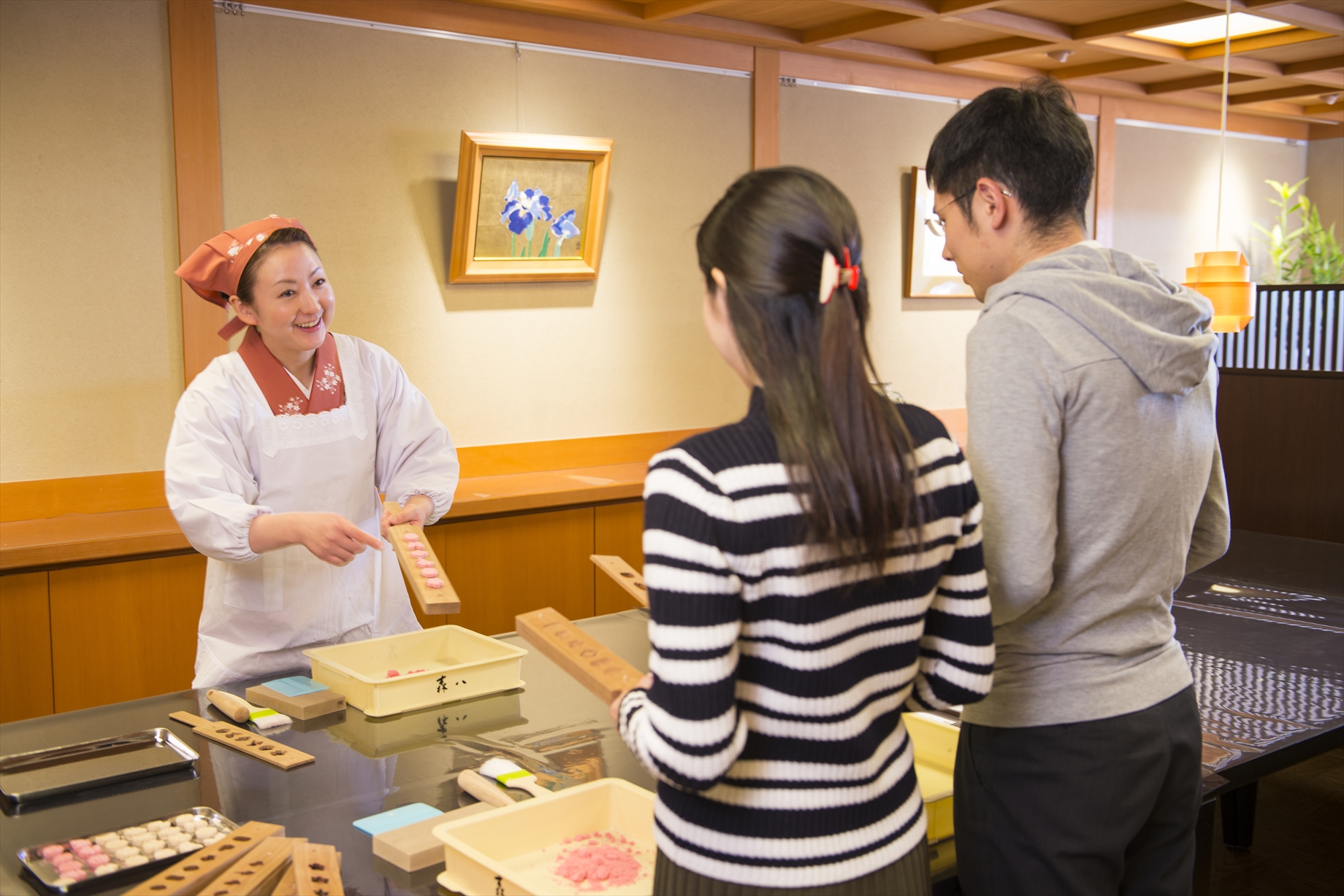 ひがし三番丁店「落雁手作り体験」教室開設のお知らせ | 加賀藩御用